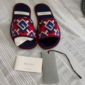 Gucci Burgundy and Navy Geometric Slides